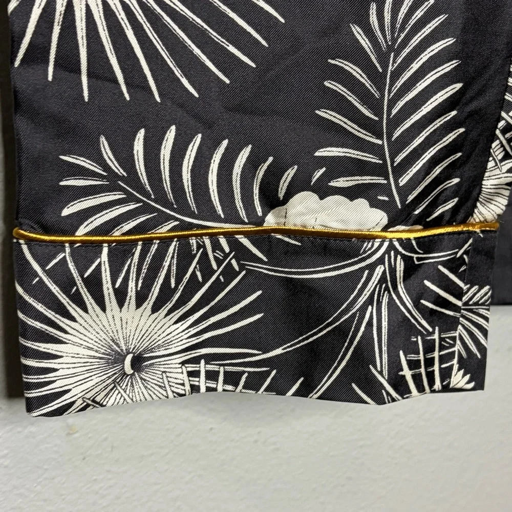 J Crew 100% Silk Trouser‎ Pants Women 6 Black Floral Crop Gold Piping Tropical